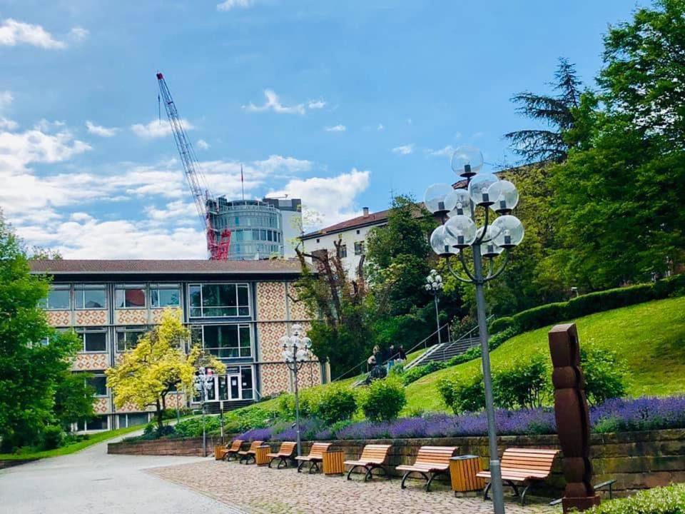Wunderschoenes Apartment Im Zentrum Goldstadt Pforzheim Exteriör bild